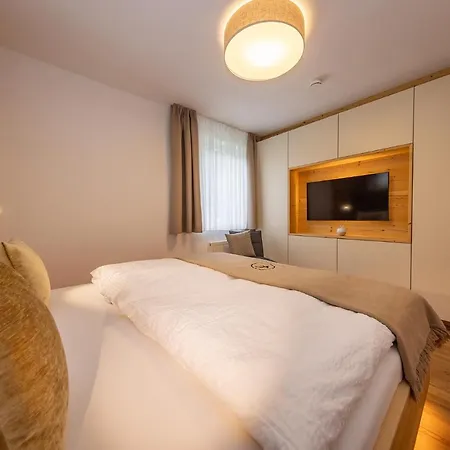 Fesh Living 아파트 *