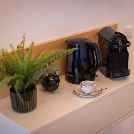 아파트 Fesh Living *