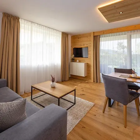 Fesh Living Lejlighed *