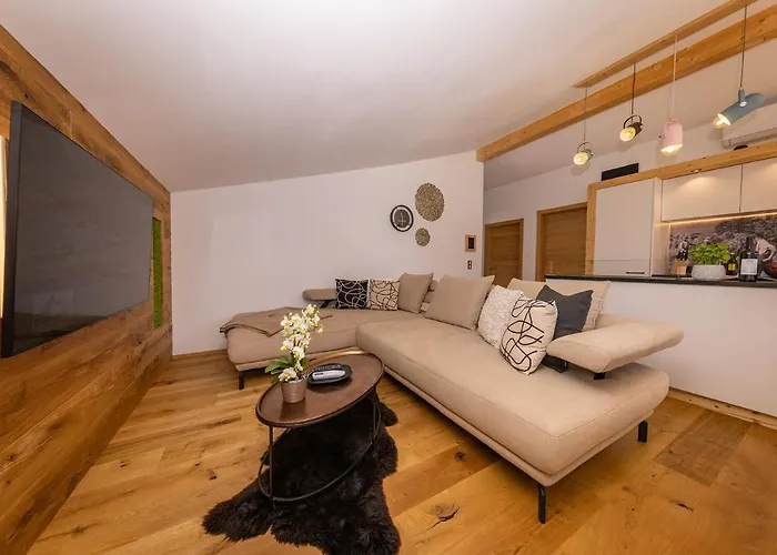 Fesh Living - Premium Kaprun