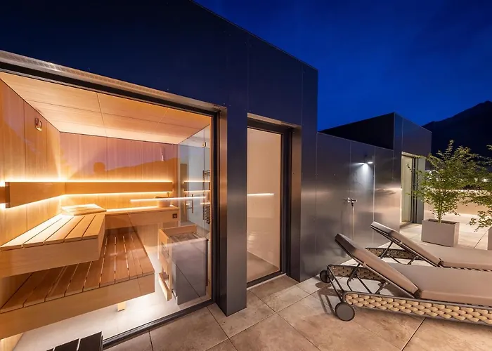 Fesh Living - Premium